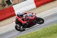 cadwell-no-limits-trackday;cadwell-park;cadwell-park-photographs;cadwell-trackday-photographs;enduro-digital-images;event-digital-images;eventdigitalimages;navarra;no-limits-trackdays;peter-wileman-photography;racing-digital-images;trackday-digital-images;trackday-photos